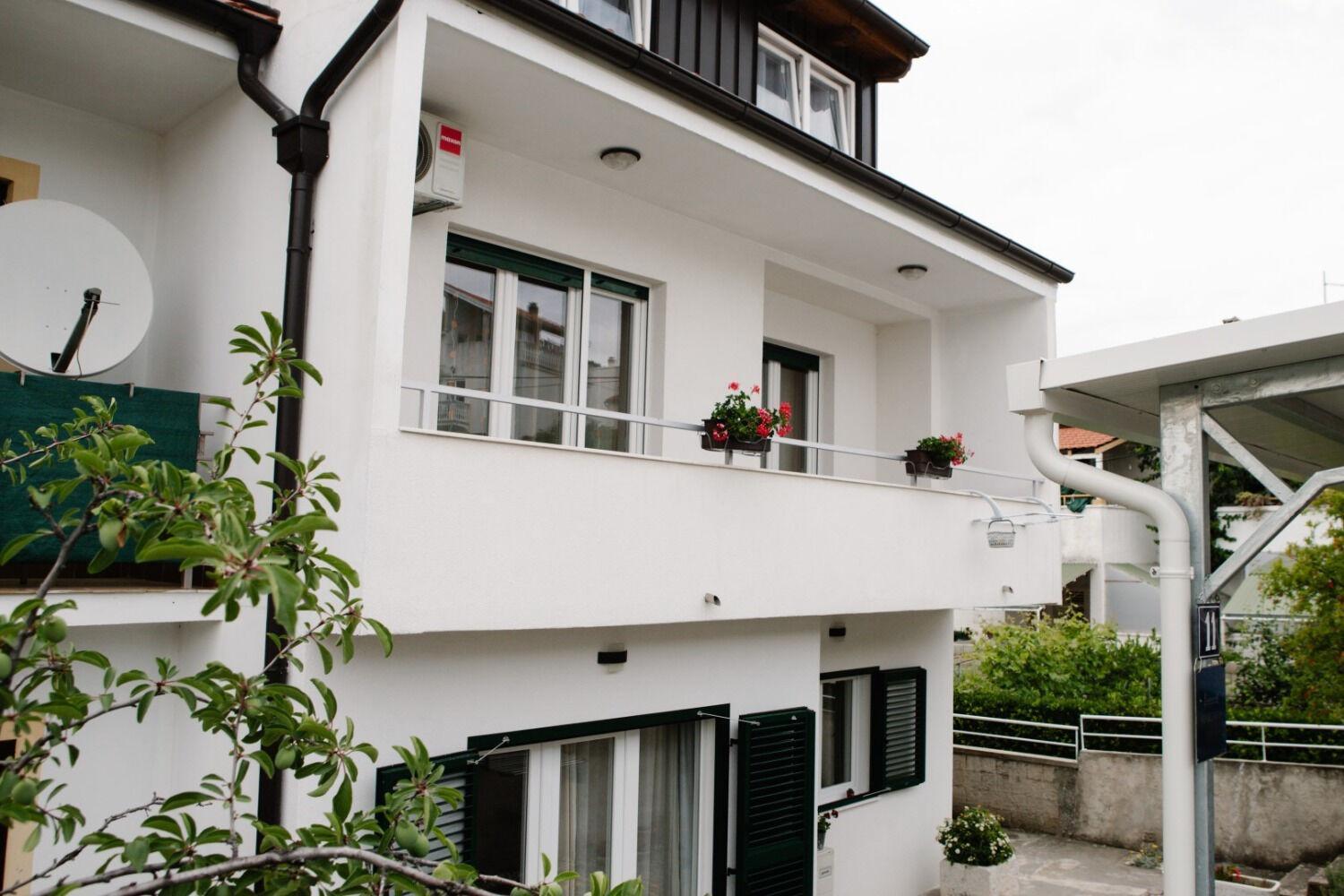 Apartments Petri - Close To The Sea Tisno Kültér fotó